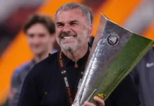 “Sungguh Bodoh!” – Alan Shearer Tak Habis Pikir Dengan Keputusan Tottenham Pecat Ange Postecoglou Meskipun Juara Liga Europa